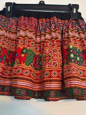Girls Red Patterned Elastic Waist Skirt